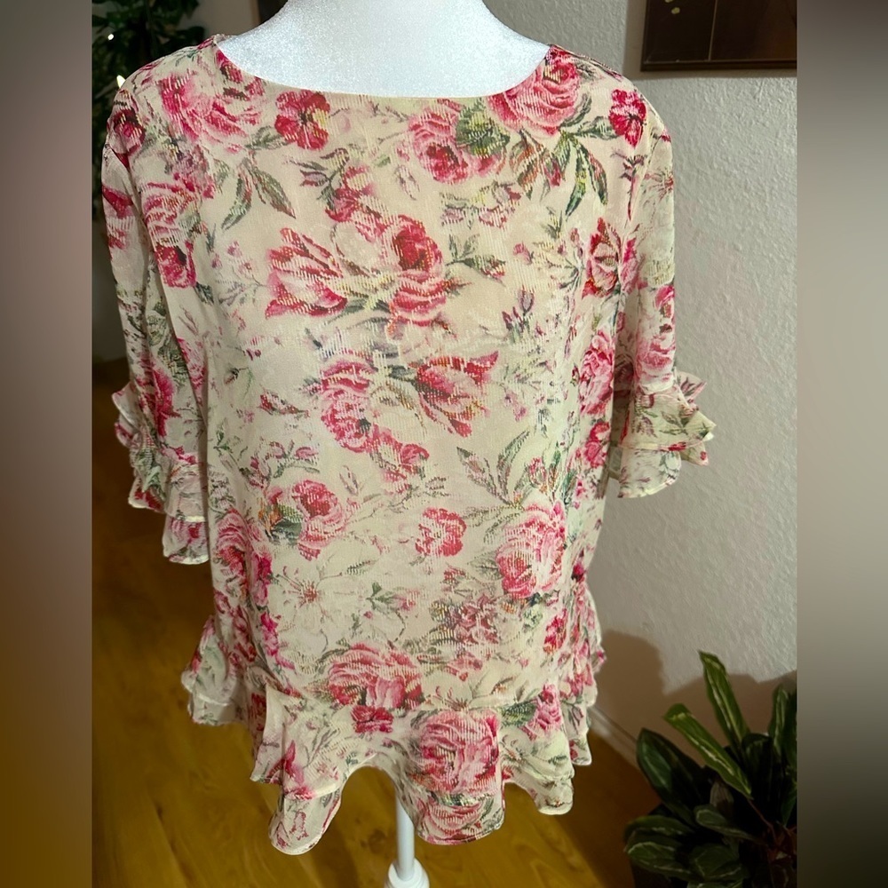 Adrienne Vittadini floral blouse size M